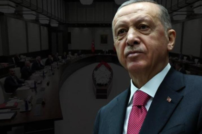 Gençler merakla bekliyordu! Erdoğan'dan kabine toplantısı sonrasında 'vergisiz telefon' açıklaması