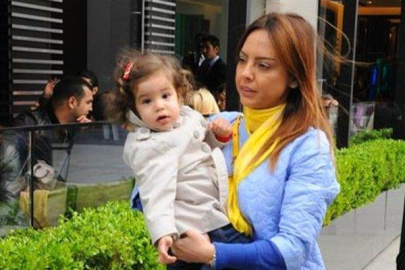 Ebru Gündeş'in sır gibi sakladığı kızı Alara büyüdü!