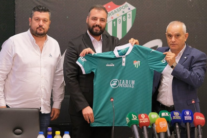 Bursaspor’un forma göğüs sponsoru Tarım ve Peyzaj A.Ş oldu