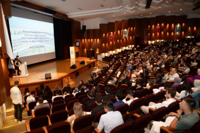 Bursa Uludağ Üniversitesi'nde Beyaz Önlük Giyme Töreni gerçekleştirildi