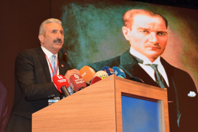 CHP Bursa İl Başkanı Nihat Yeşiltaş seçildi