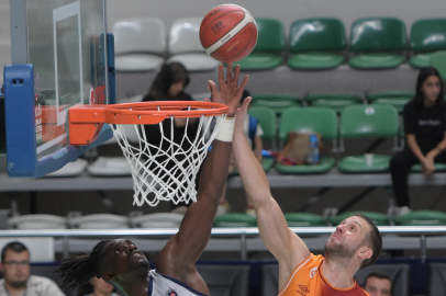 Bursa'da oynanan maçı Galatasaray Nef kazandı