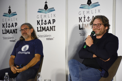 Tuna Kiremitçi ve Murat Meriç Bursa'da hayranlarıyla buluştu