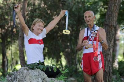 Master milli atlet Şensoy çifti başarılarıyla örnek oluyor