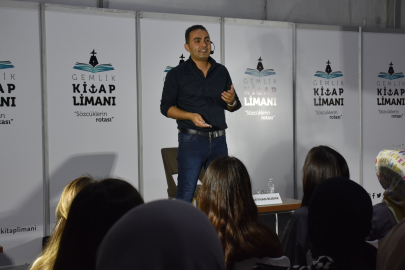 Beyhan Budak, Bursa Gemlik'te 'Yaşamın Hakkını Verme'nin sırlarını anlattı