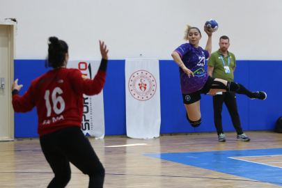 Bursa Büyükşehir Belediyespoulu Sümeyye Çolak'a milli davet