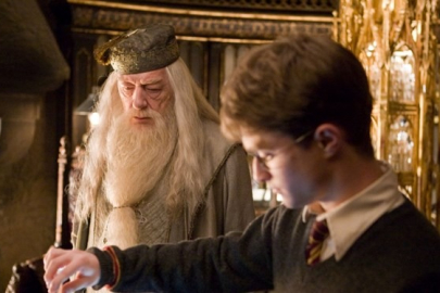 Harry Potter'da Dumbledore'u canlandıran Michael Gambon hayatını kaybetti