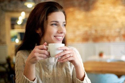 Yemekten sonra kahve cildi yaşlandırıyor