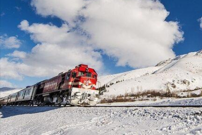 Bakan Uraloğlu açıkladı! "Turistik Doğu Ekspresi için bu sezon değişken fiyat politikasına geçildi"