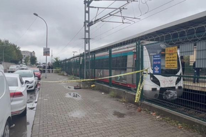 Marmaray'da bir kadın raylarının üzerine düştü!