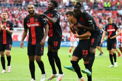 Bundesliga'da lider değişti