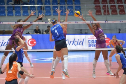 Kadınlar Kupa Voley'de son çeyrek finalistler