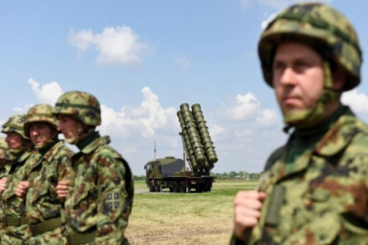 Sırbistan, Kosova sınır hattındaki ordu mensuplarının sayısını azalttığını duyurdu