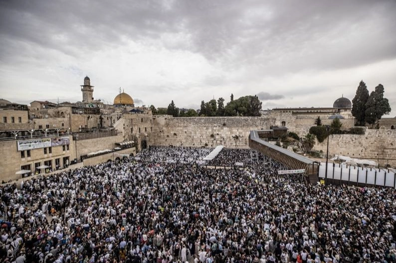 Yahudiler, Sukot'u kutluyor