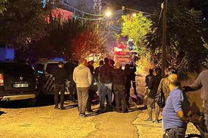 2 aydır yaşadığı elektrik kesintilerine tepki olarak yolu kapattı