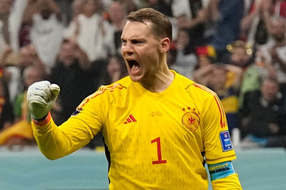 Manuel Neuer için Galatasaray ihtimali