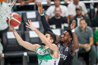 Bursaspor İnfor Yatırım, Beşiktaş'ı devirdi!