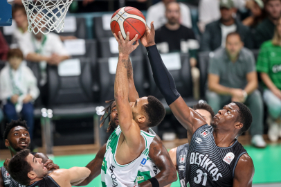 Potanın Timsahları İstanbul deplasmanında