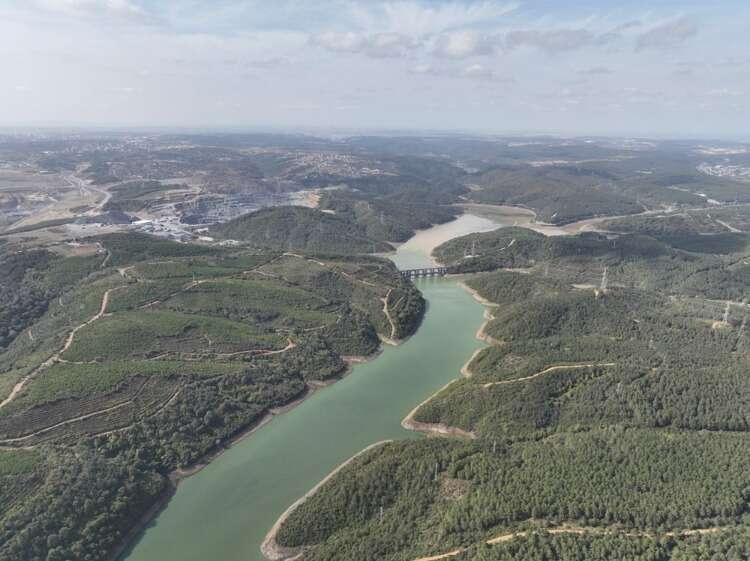 SUYUN RENGİ DEĞİŞTİ