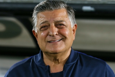 Sezon başında Bursaspor ile anılmıştı: Yılmaz Vural Menemen’de