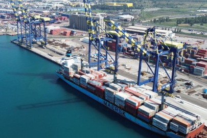 İskenderun Limanı'nda 45 milyon ton yük elleçlendi