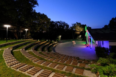 'Yüz Yıllık Söz' performansı Bursa Nilüfer'de