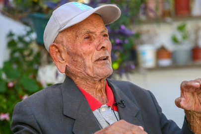 Atatürk'ü gördüğü anları anlatırken gözyaşlarını tutamadı