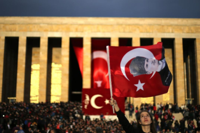 Anıtkabir birçok anlamı içinde barındırıyor