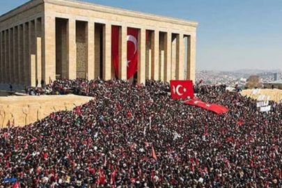 O cümleye gelince duygulandı, okumaktan vazgeçti: "Beni hatırlayınız..."