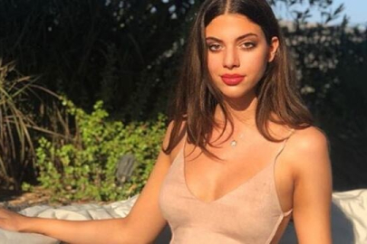 Defne Samyeli'nin kızı Derin Talu sütyensiz tarzıyla dikkat çekti