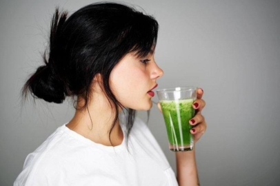 Maydanoz suyu içmenin faydaları saymakla bitmiyor!