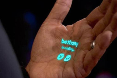 Ekranı olmayan akıllı telefon Al Pin resmi olarak tanıtıldı!