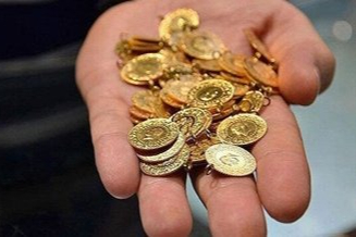 Gram altında 55 liralık kayıp! Altın için iki senaryo, iki tahmin...