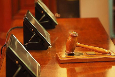 İran'da "terör" suçlamasıyla 3 kişi idam edildi