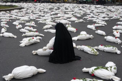Tüyleri diken diken eden görüntüler... Filistin'de hayatını kaybeden çocuklar için yapıldı