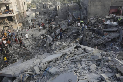 İsrail'in Gazze'ye düzenlediği saldırılarda yıkılan konut 42 bin oldu