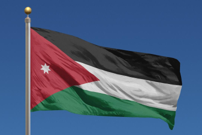 Ürdün, Gazze Şeridi'ne ulaştırılmak üzere Mısır'a yardım uçağı gönderdi