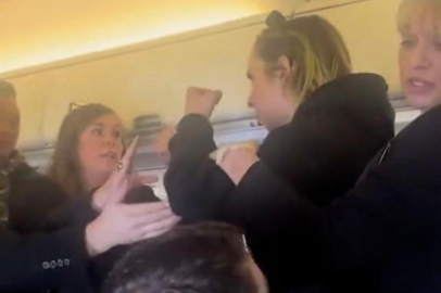 ABD'de Yolcu uçağı birbirine kattı! 'İnsan kaçakçılığına uğruyorum'