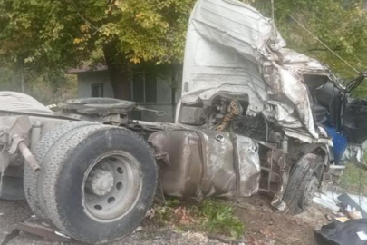 Beton mikserinin devrilmesi sonucu sürücü hayatını kaybetti!