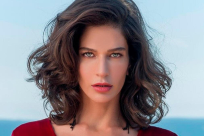 Berrak Tüzünataç yine çok cesur!