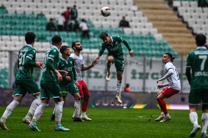 Bursa'da gol düellosu! Kömürspor yaktı, Çağatay söndürdü...