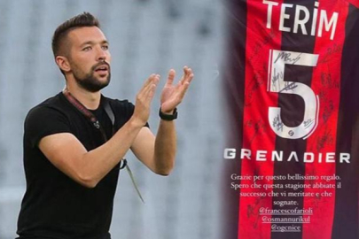 Francesco Farioli'den Fatih Terim'e hediye!