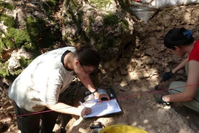 Çanakkale'de tarihi keşif! 86 bin yıllık mağaradan 20 bine yakın sır