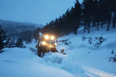 Erzurum, Ardahan ve Kars'ta 261 yerleşim yerine ulaşım sağlanamıyor