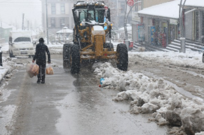 Van beyaza büründü