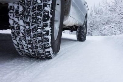 İstanbul Valiliği'nden kış lastiği kararı! Tarih öne çekildi