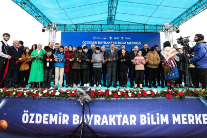 Trabzon Özdemir Bayraktar Bilim Merkezi açıldı