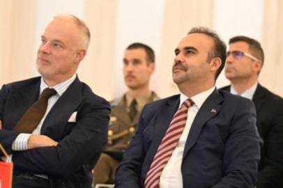 Bakan Kacır: 6 milyar dolarlık ticaret hacmi hedefimize emin adımlarla ilerliyoruz