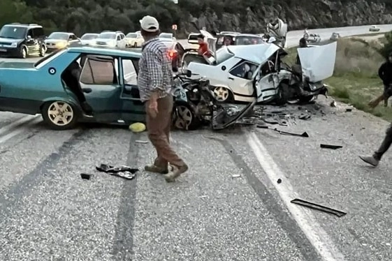 Antalya'da feci kaza: 3 yaşındaki çocuk hayatını kaybetti