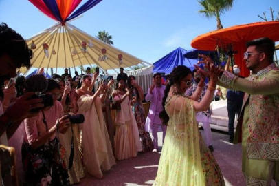 Türkiye'de düğün turizmi başladı! Akın akın geliyorlar: Milyon dolarları bulan harcamalar...